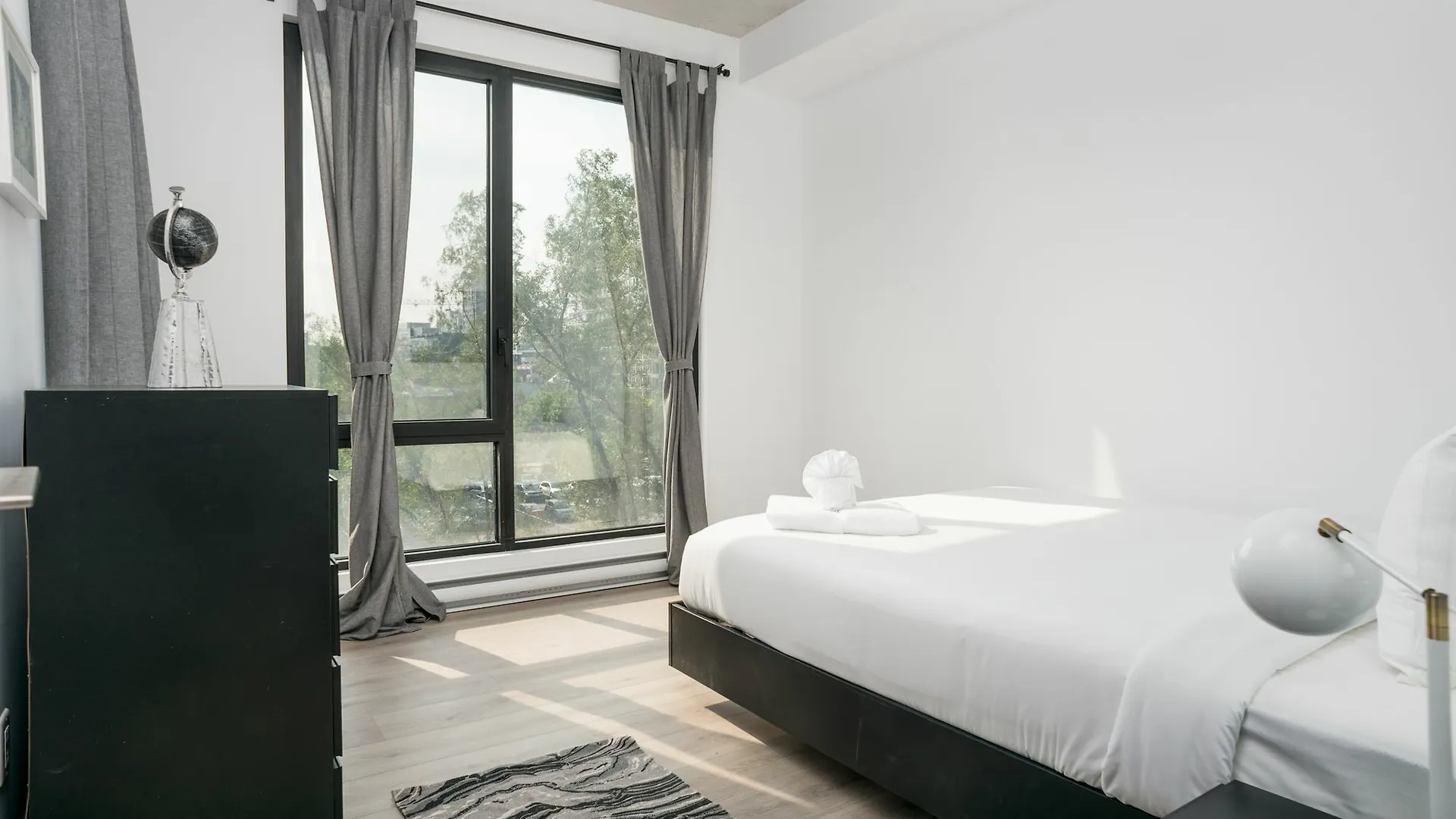 Stunning 1Br In Old Montreal By Sonder Lejlighed
